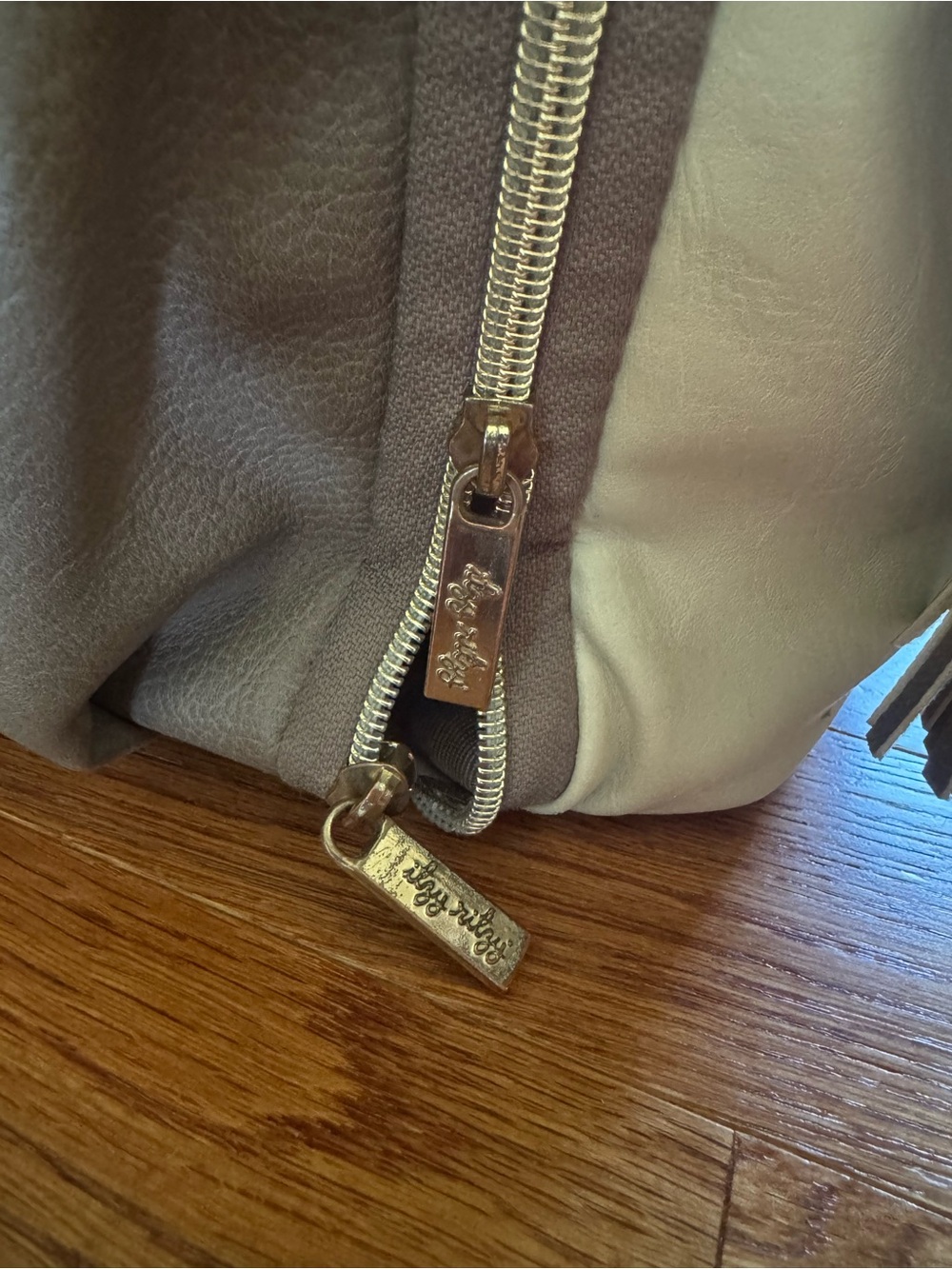 Itzy Ritzy diaper bag - Picture 8 of 8